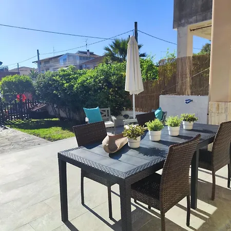 Vakantiehuis Indipendente - Zona Vaccarizzo-Delfino